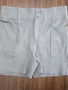 Rae Mode High-Waist Olive Green  Shorts-Size Large